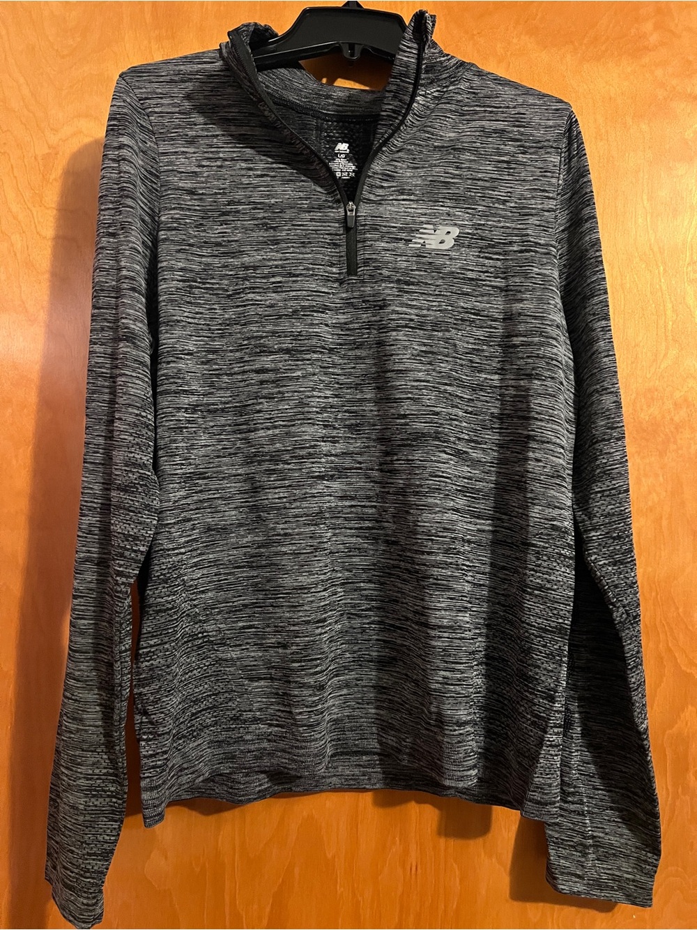 New Balance Women’s Gray Quarter-Zip Performance Top NWOT